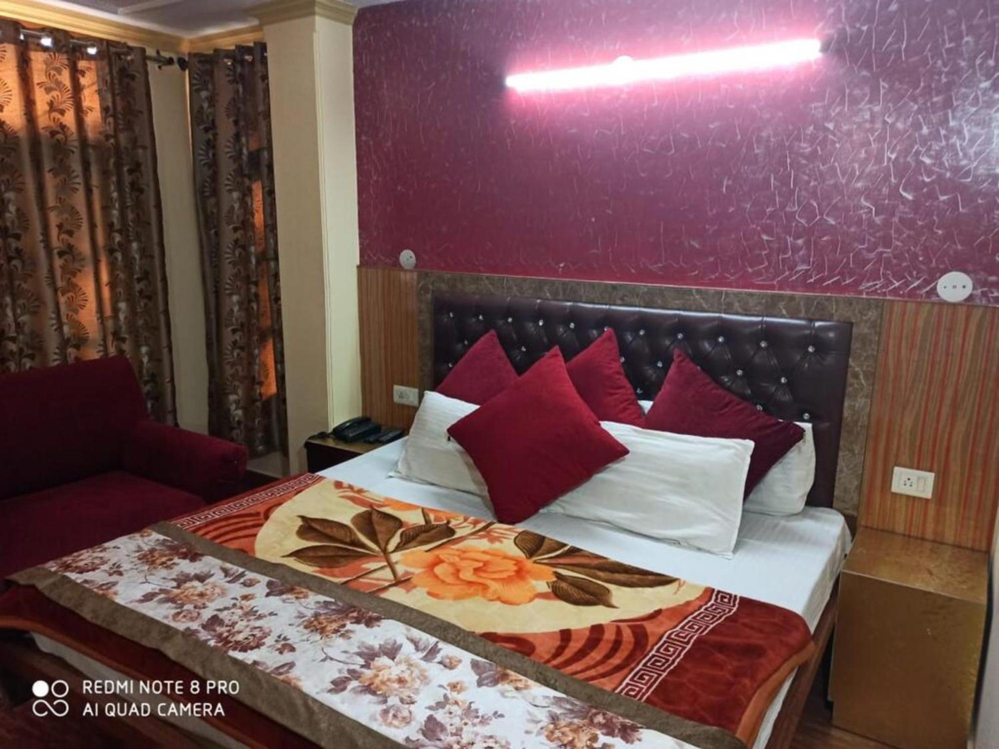 Hotel King Palace - Nature-Valley-Luxury-Room - Prime Location With Parking Facilities Shimla Bagian luar foto